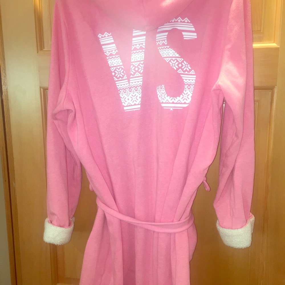 PINK robe